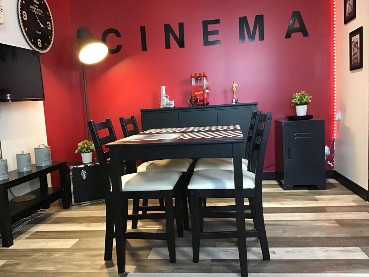 Appartement Cinema Video-Projecteur Et Garage Honfleur Zewnętrze zdjęcie