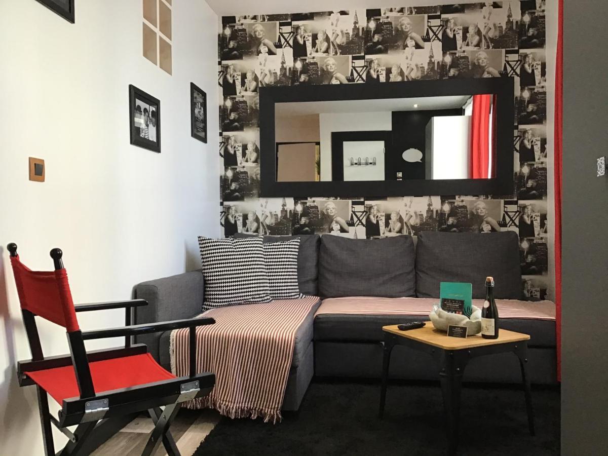 Appartement Cinema Video-Projecteur Et Garage Honfleur Zewnętrze zdjęcie